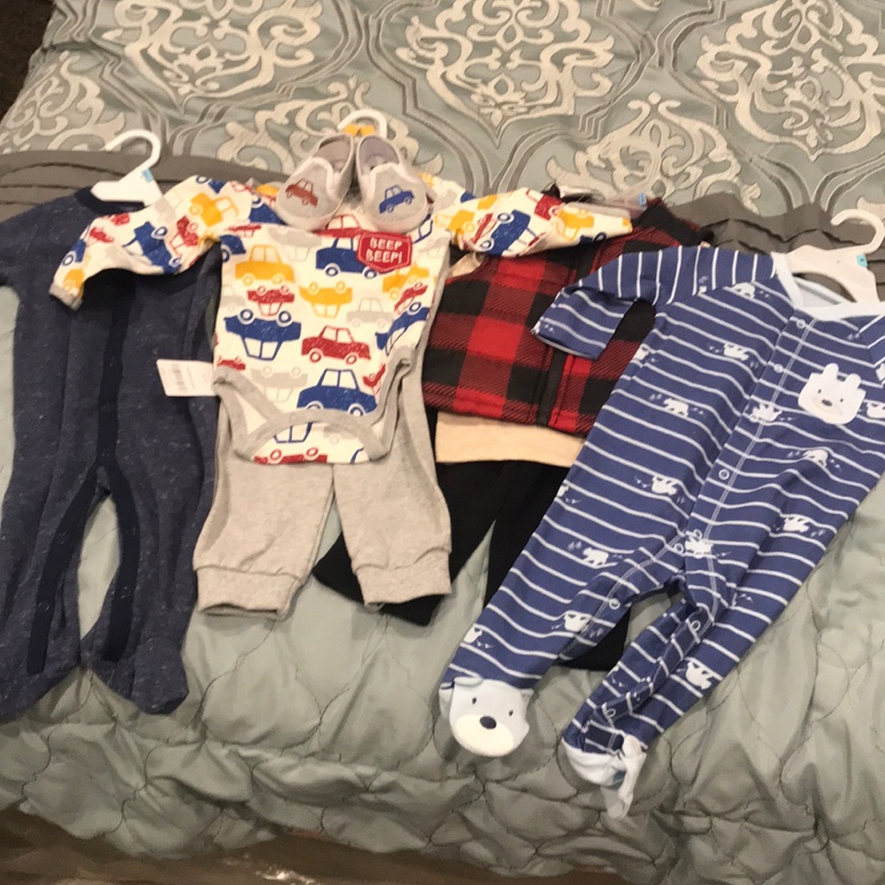 2-3 pc sets. 2 sleepers.